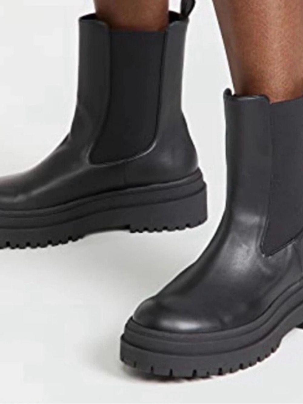 Good American Chelsea Boots Black Faux Leather Lug Sole
